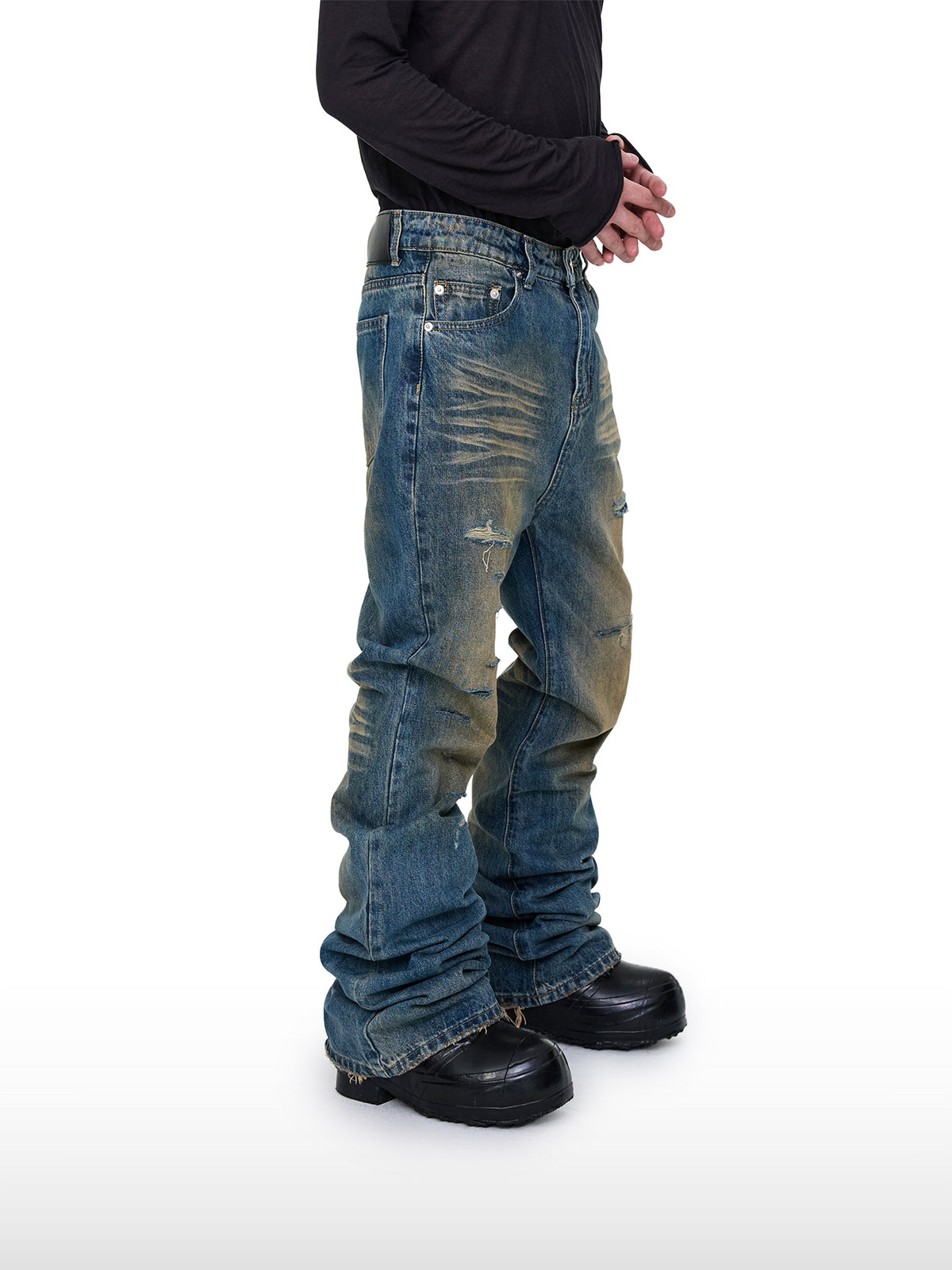 Staubige blaue Jeans