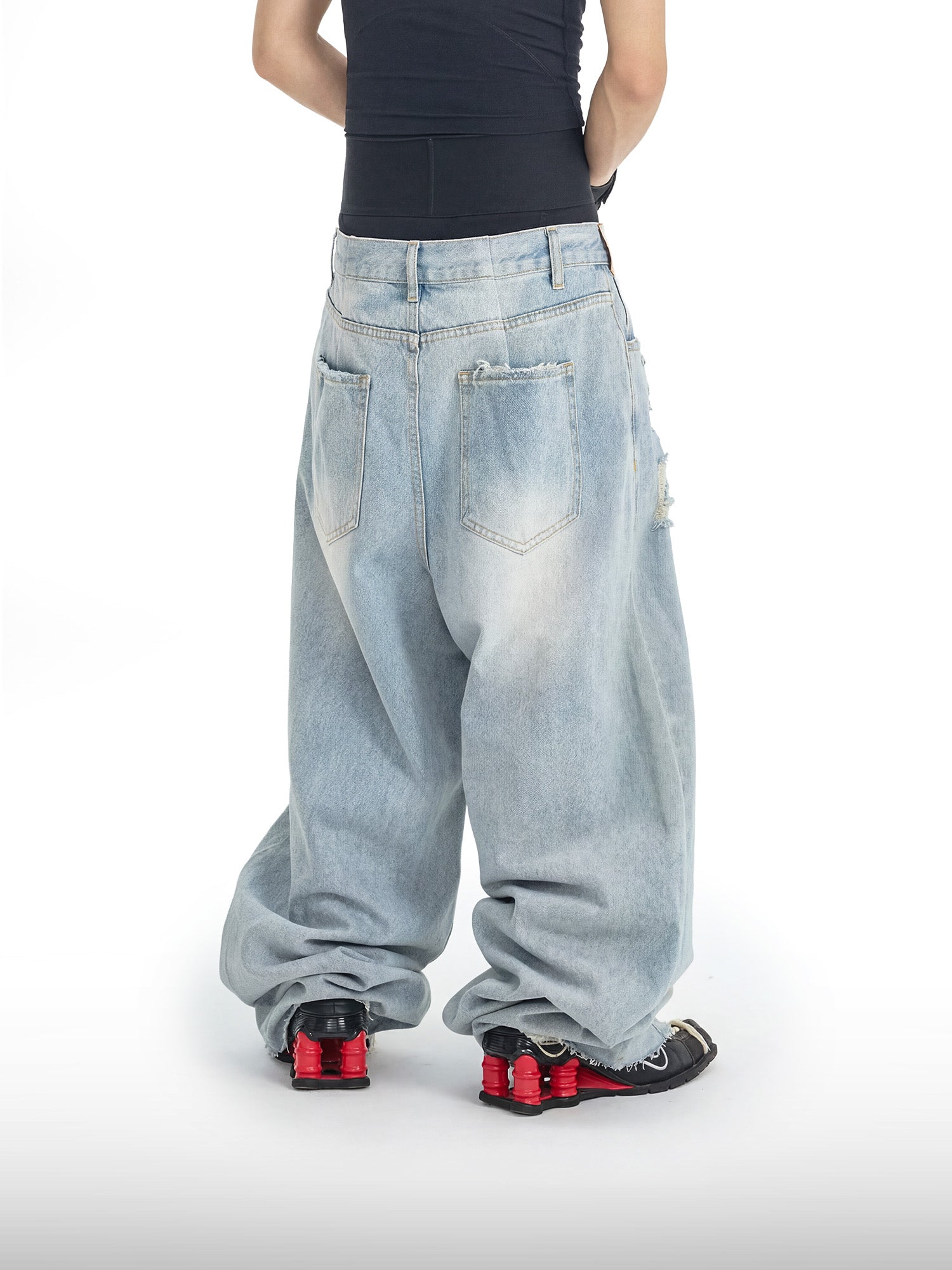 Glacier Distortion Baggy Jeans