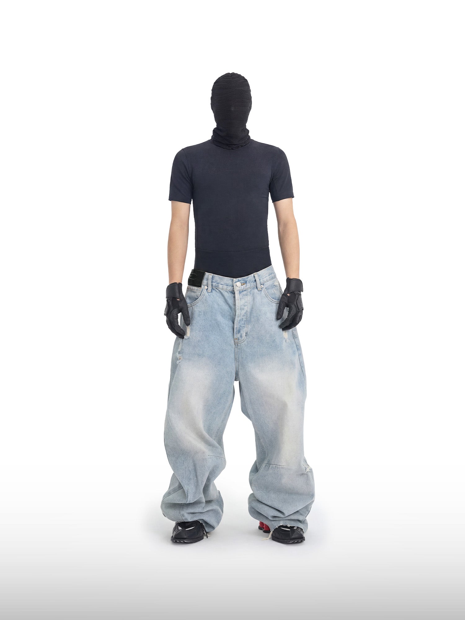 Glacier Distortion Baggy Jeans