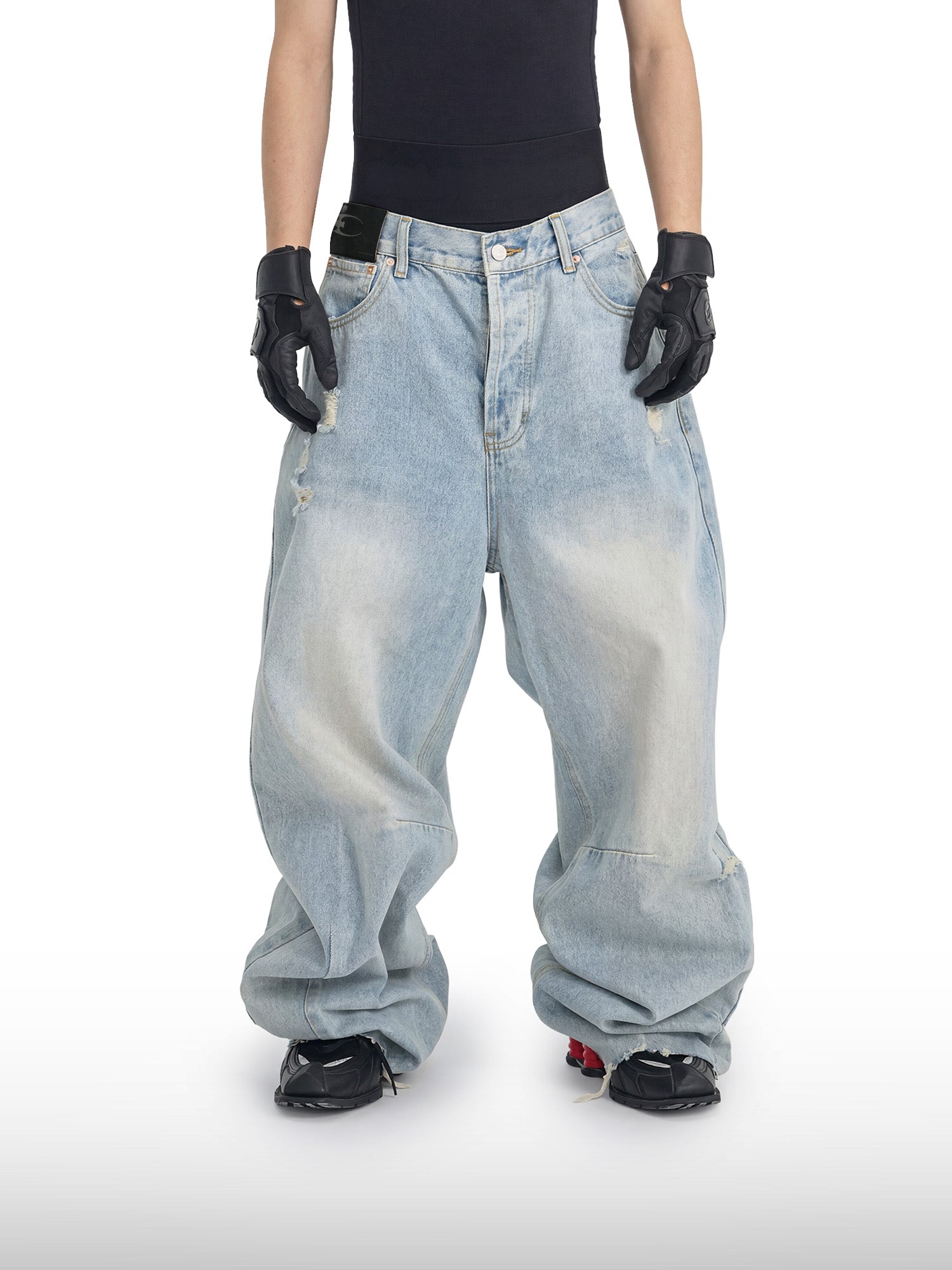 Glacier Distortion Baggy Jeans