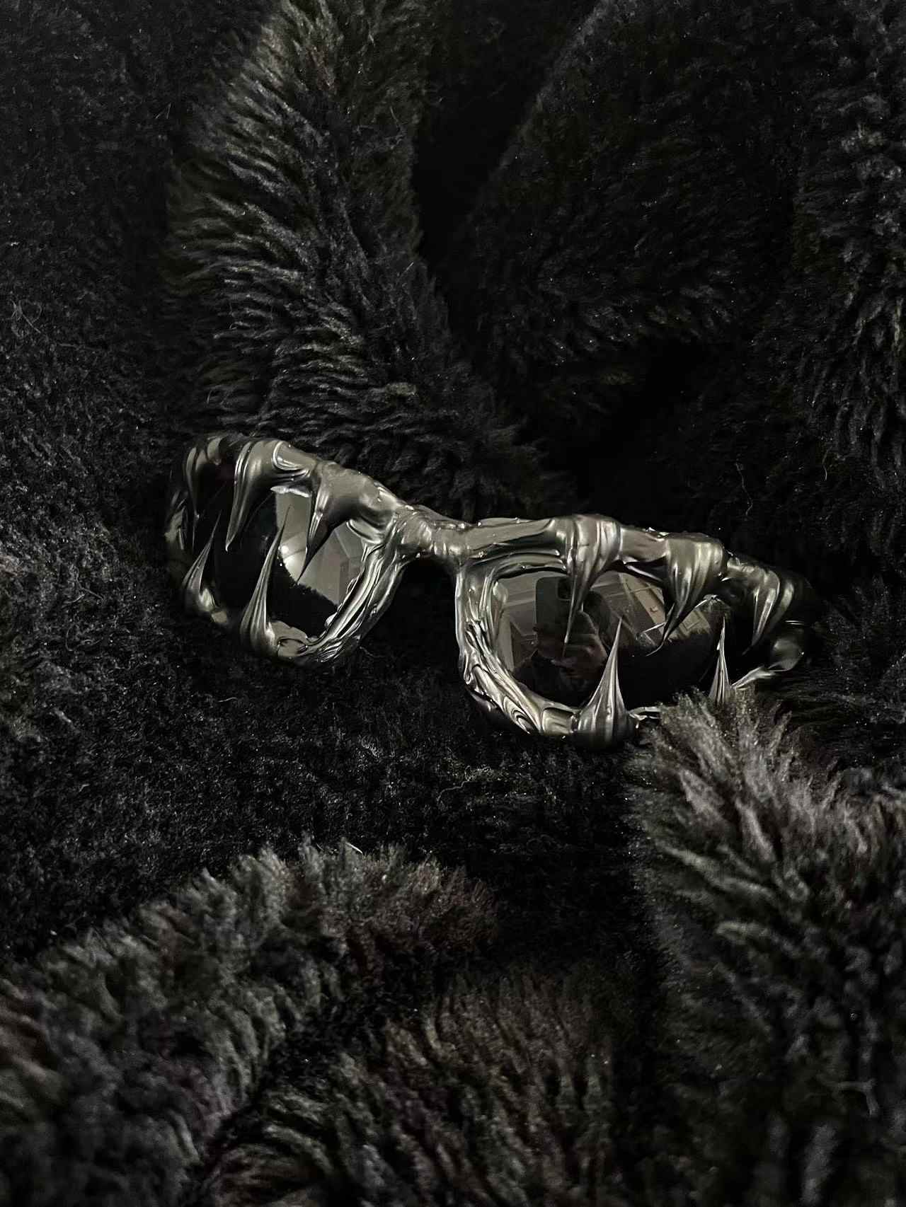 Venom-Sonnenbrille