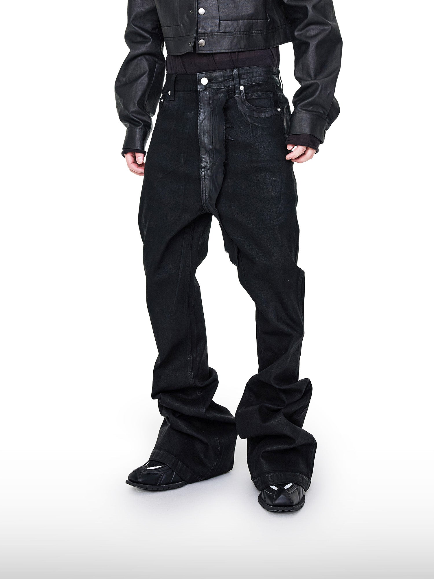 Tiefschwarze Jeans