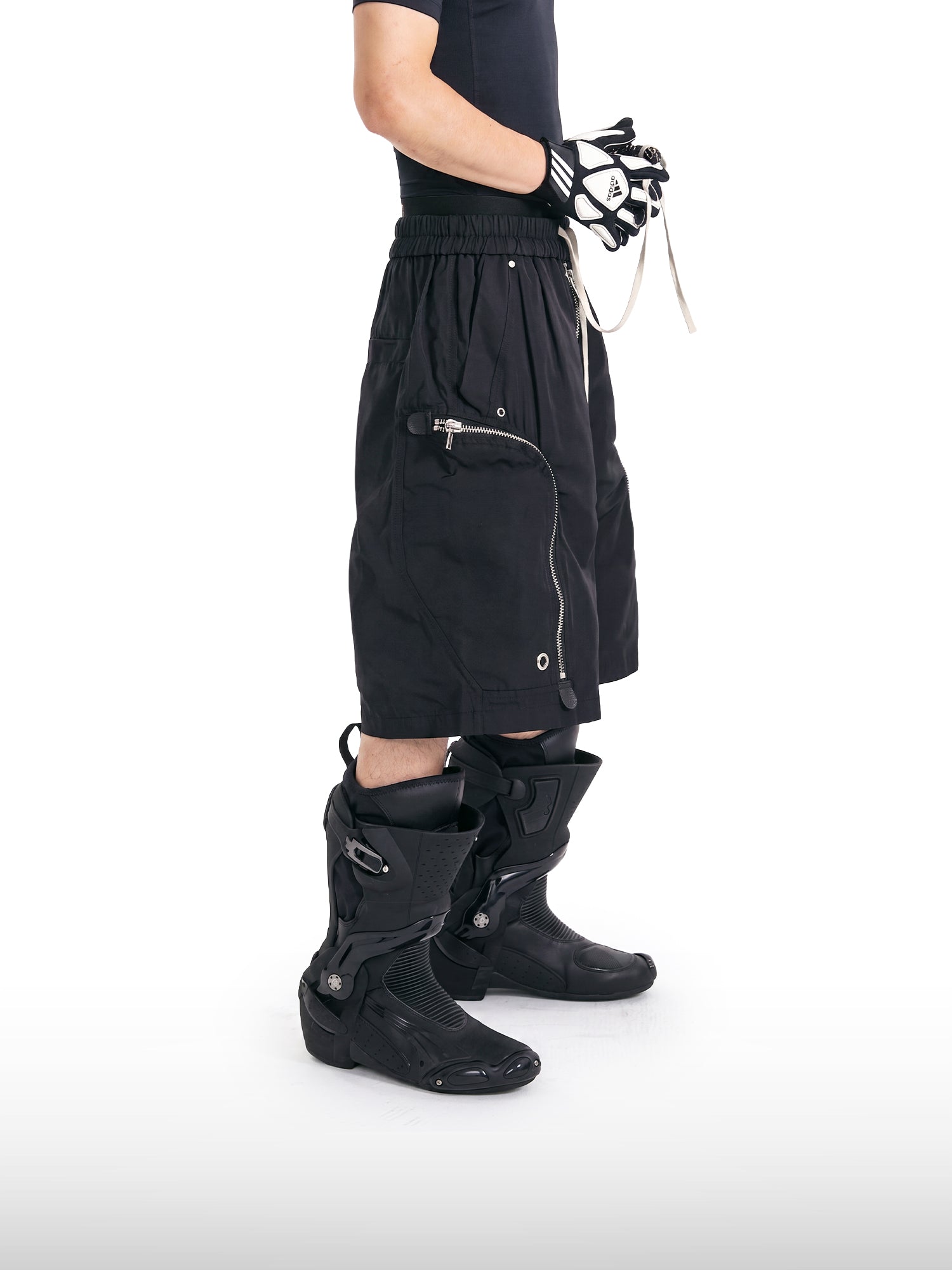 Oversized Zipper Cargo Shorts