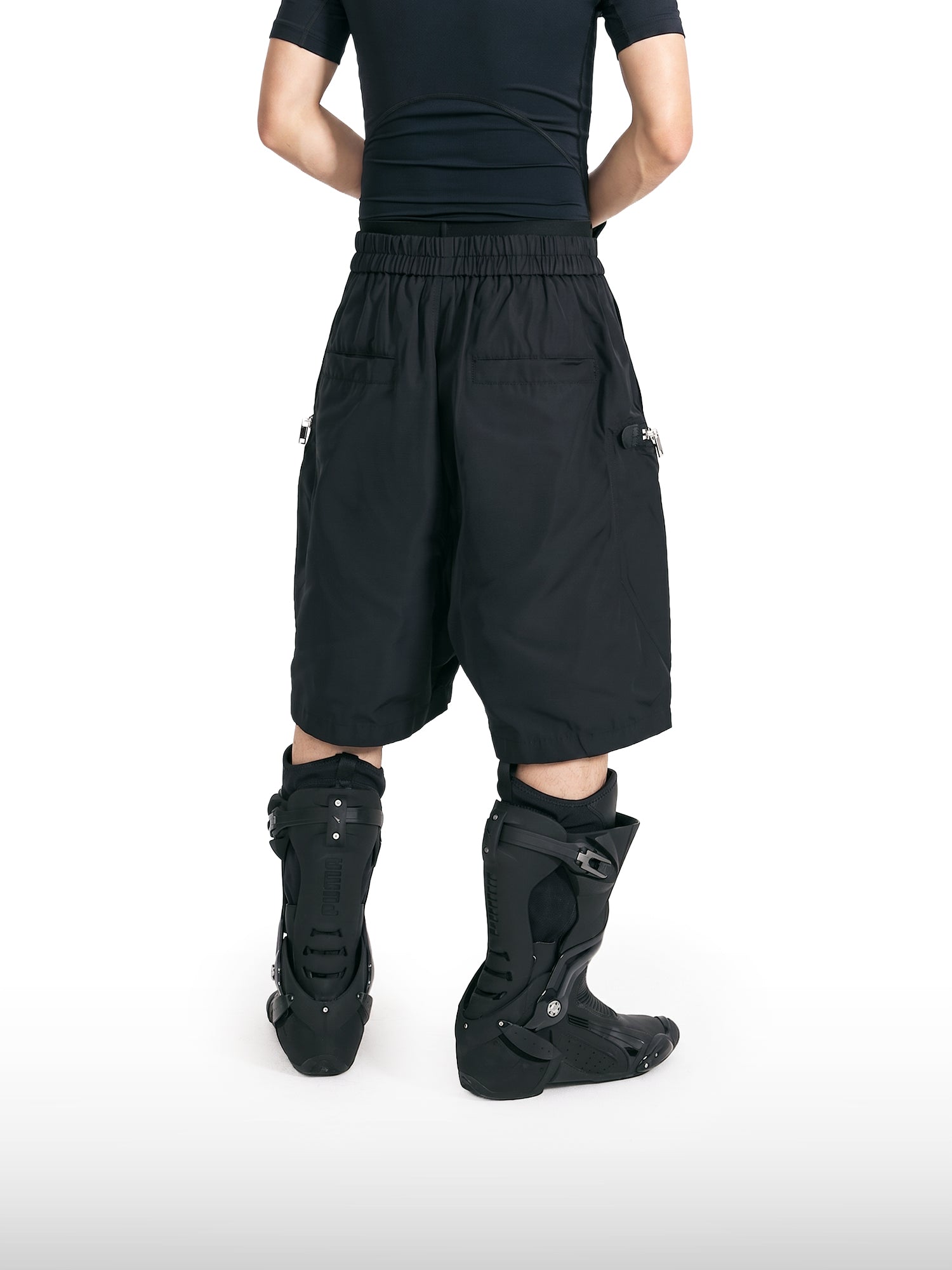 Oversized Zipper Cargo Shorts