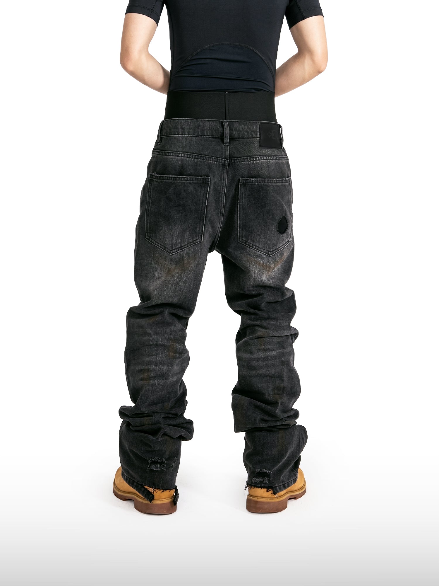 Rebel Straight Fit Jeans mit Destroyed-Effekten