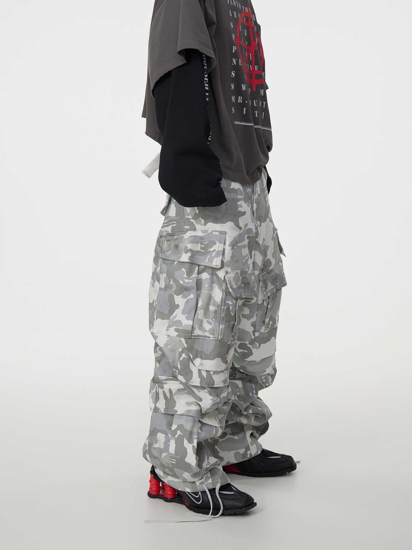 Weiße Camouflage-Hose