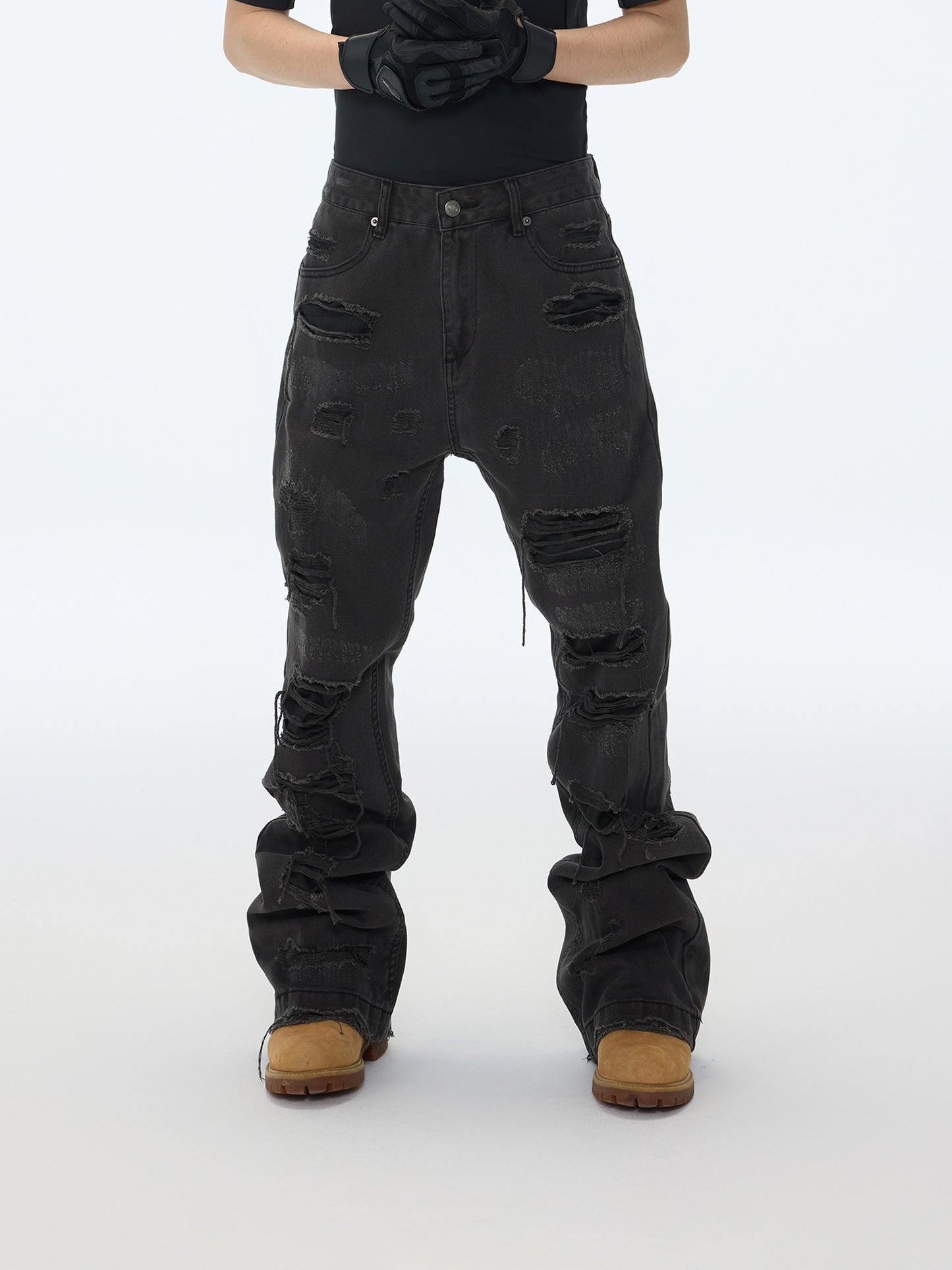 Dunkelgraue Jeans mit Rissen