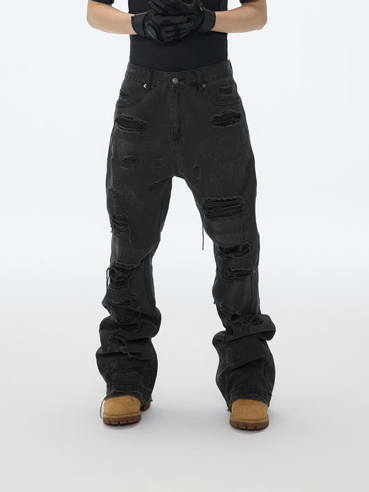 Dunkelgraue Jeans mit Rissen