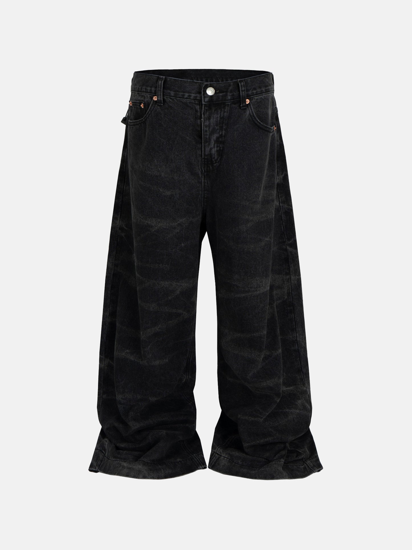 Jeans mit dunklem Leopardenmuster