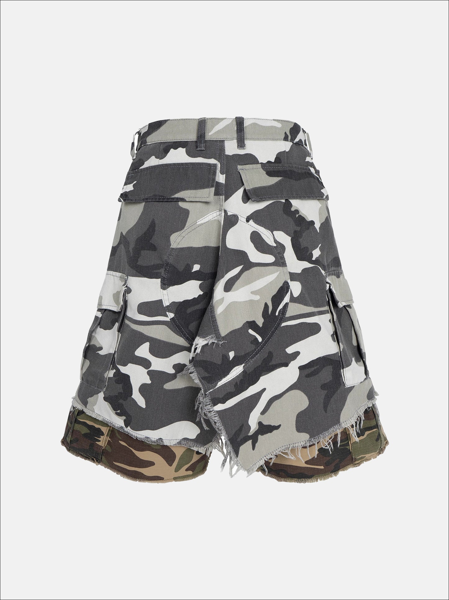 Shorts mit doppeltem Tarnmuster
