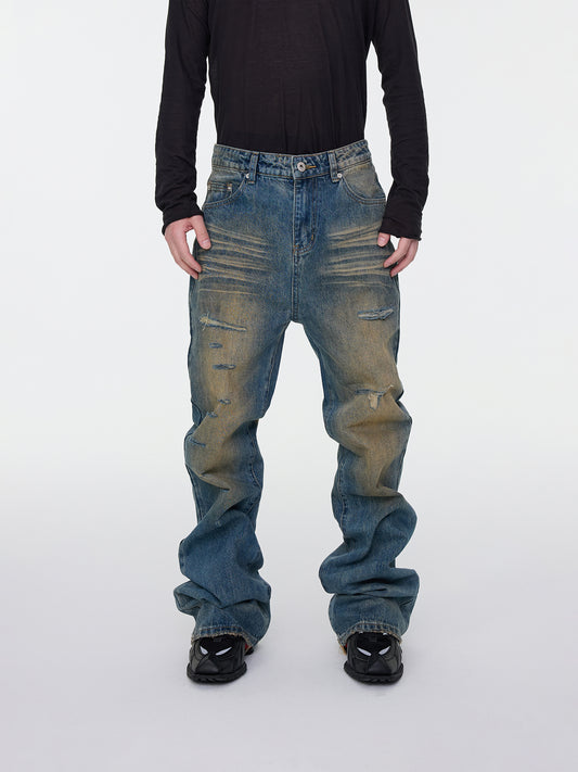 Staubige blaue Jeans