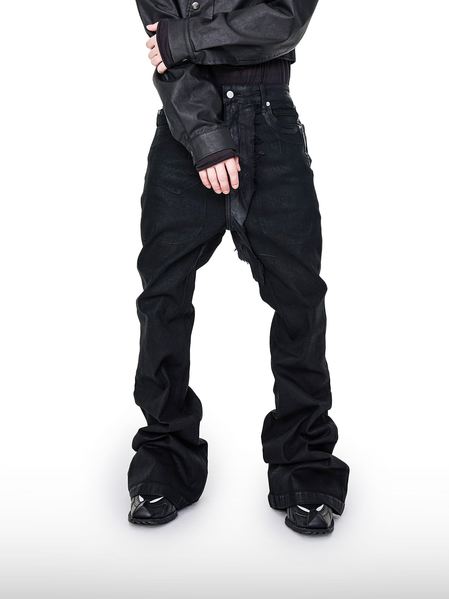 Tiefschwarze Jeans