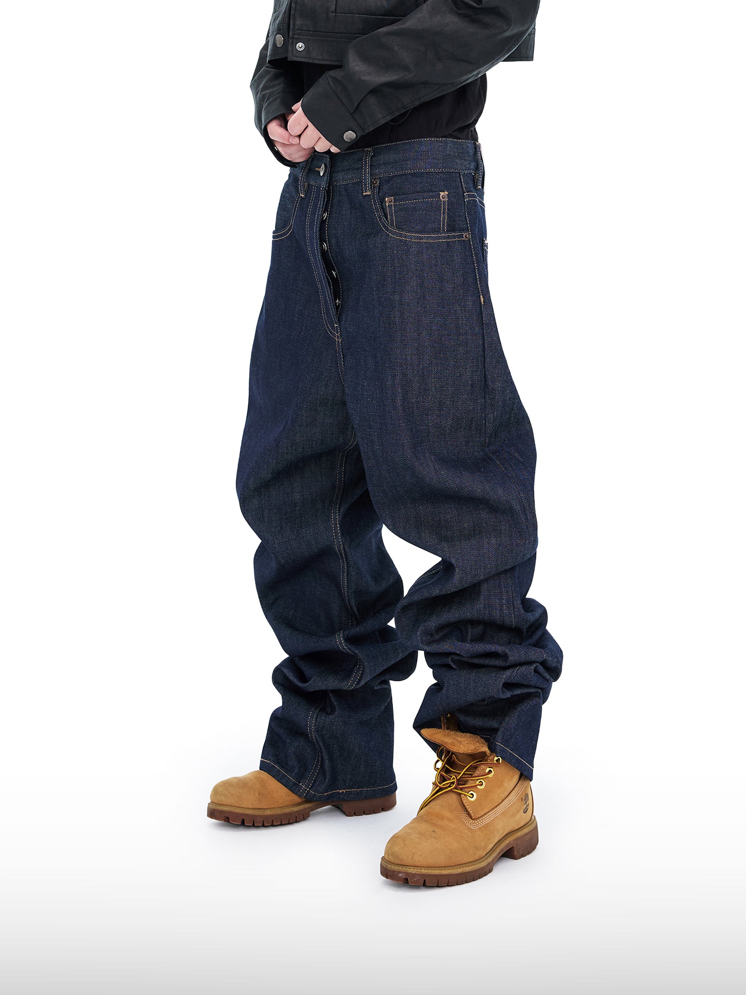 Jeans mit langer Innennaht