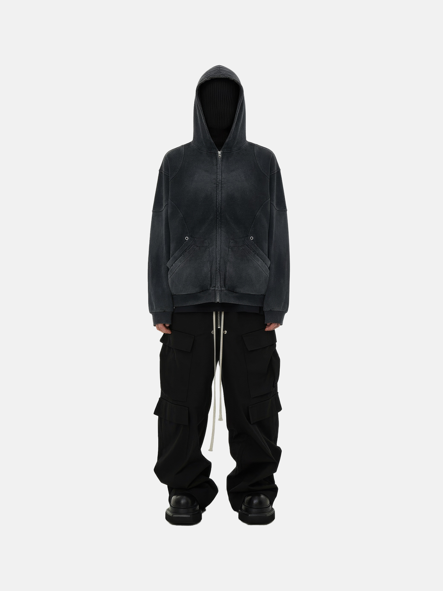 Nr.003 Distopion Zipped Hoodie