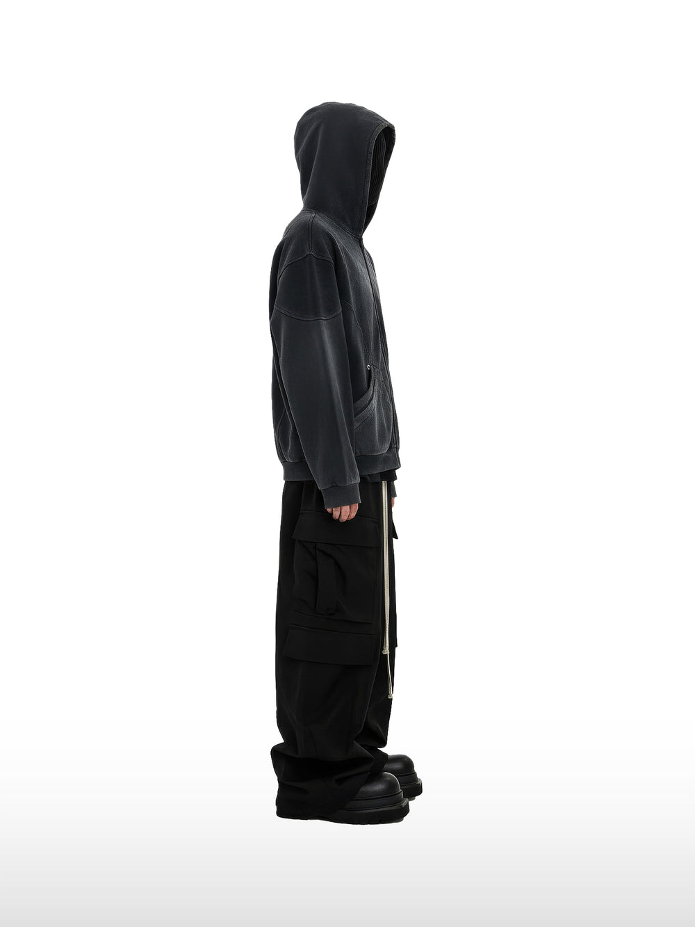 Nr.003 Distopion Kapuzenjacke