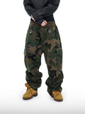 Cargohose mit Dreifach-Bund im Camouflage-Look