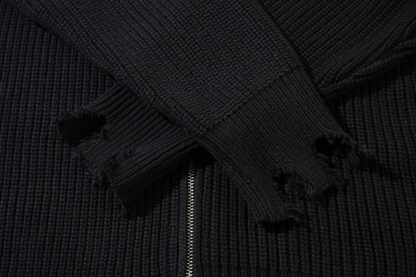 Pullover mit Schattenriss