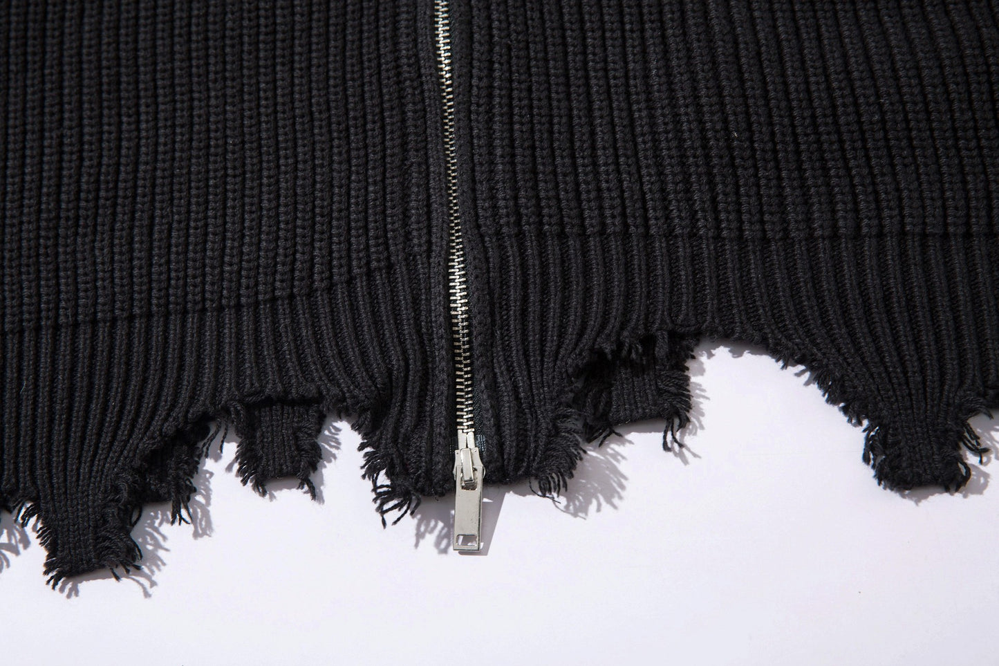 Pullover mit Schattenriss