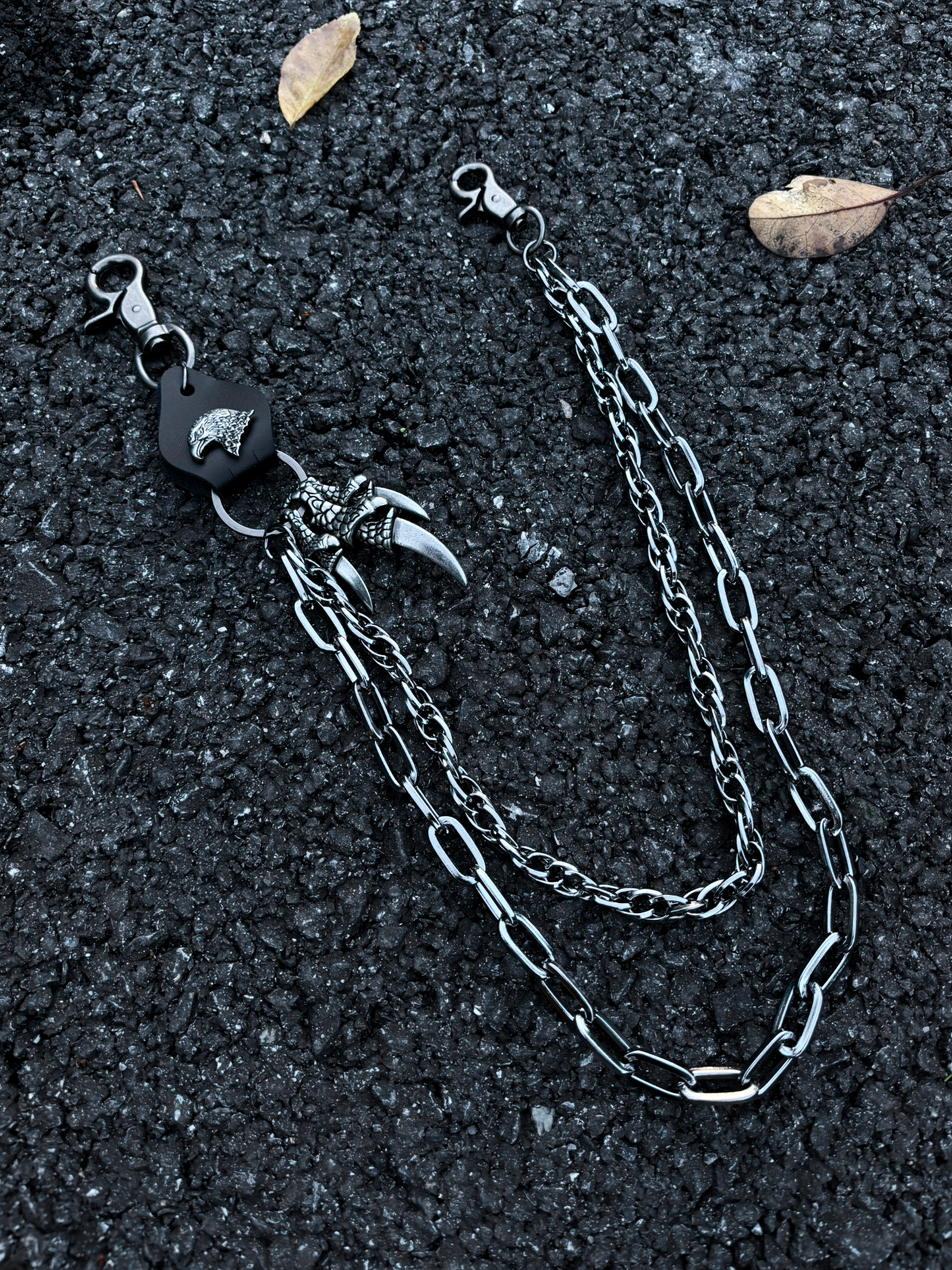Silberne Klauenkette