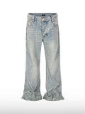 Gestapelte weite Jeans