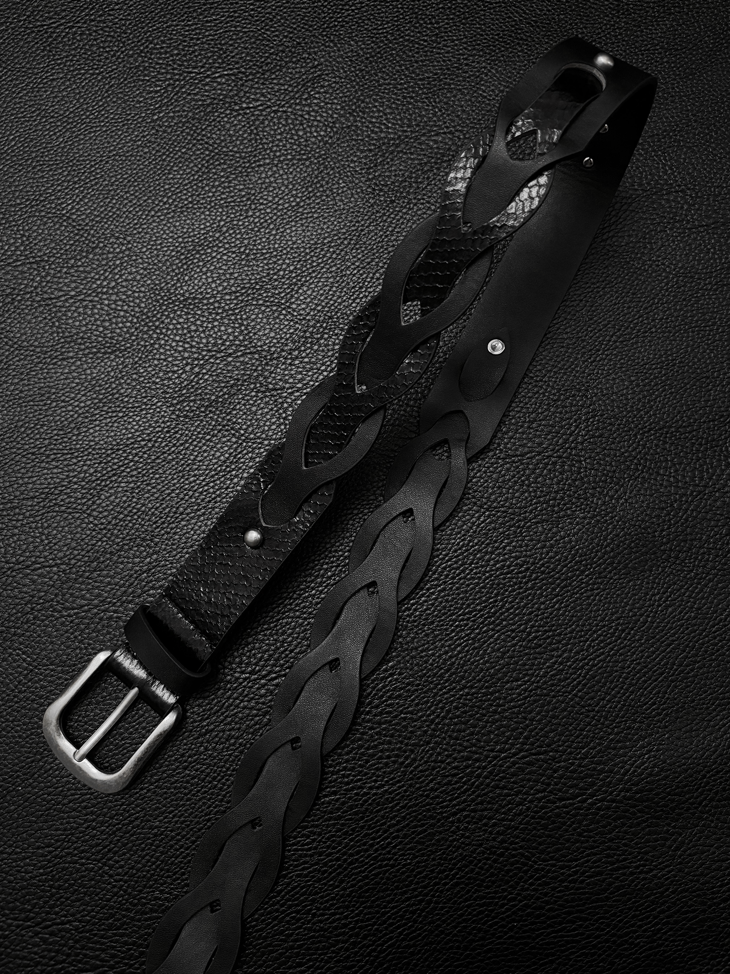 Twist Leather Belt