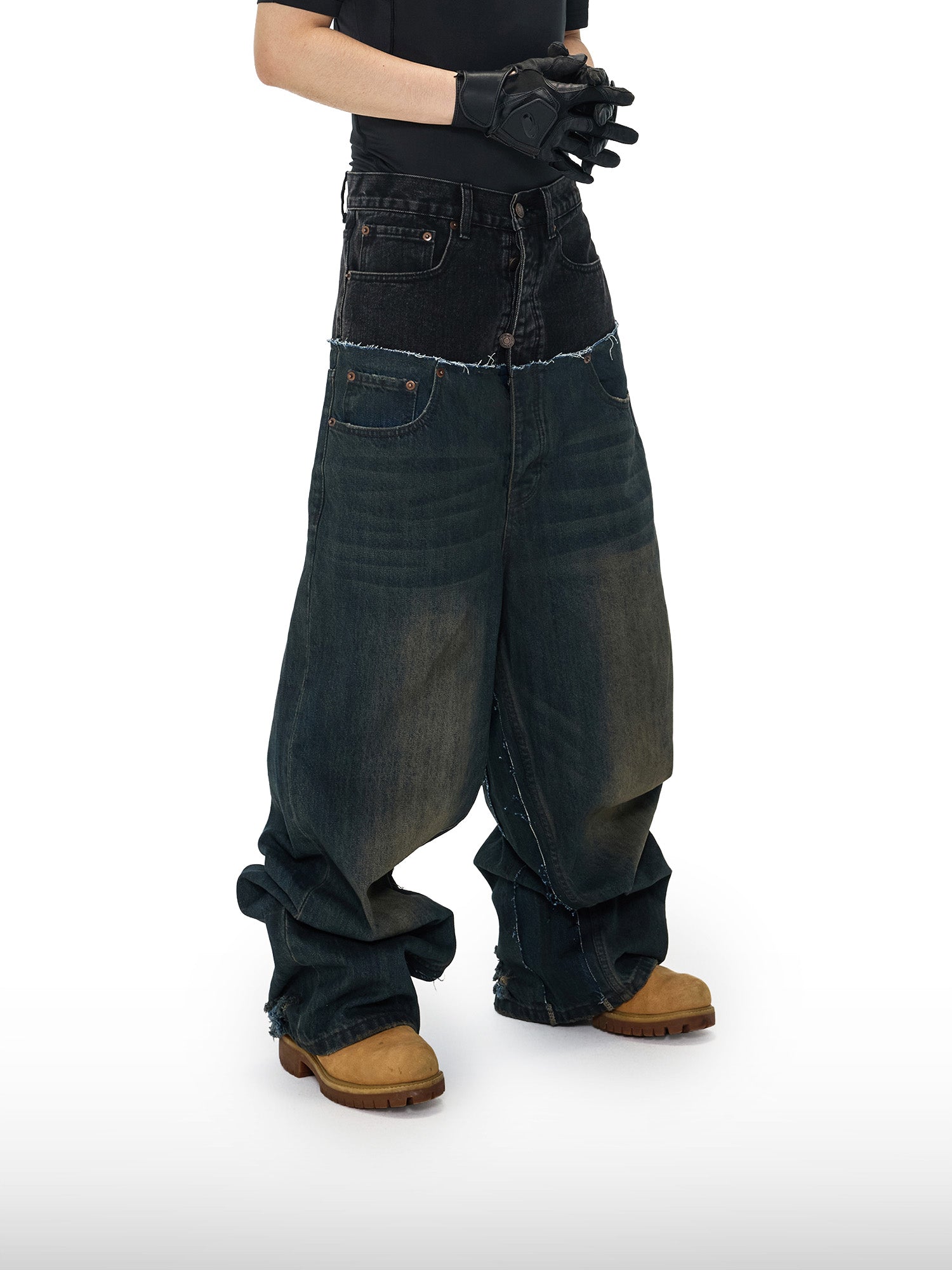 Zweifarbige weite Jeans